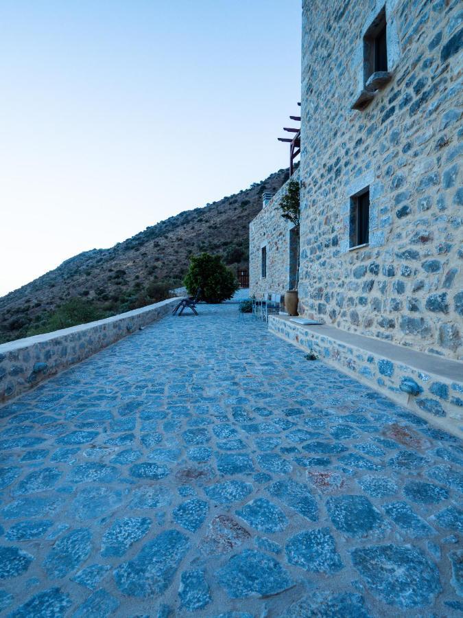 Soloterra Tower Otel Kokkala Dış mekan fotoğraf