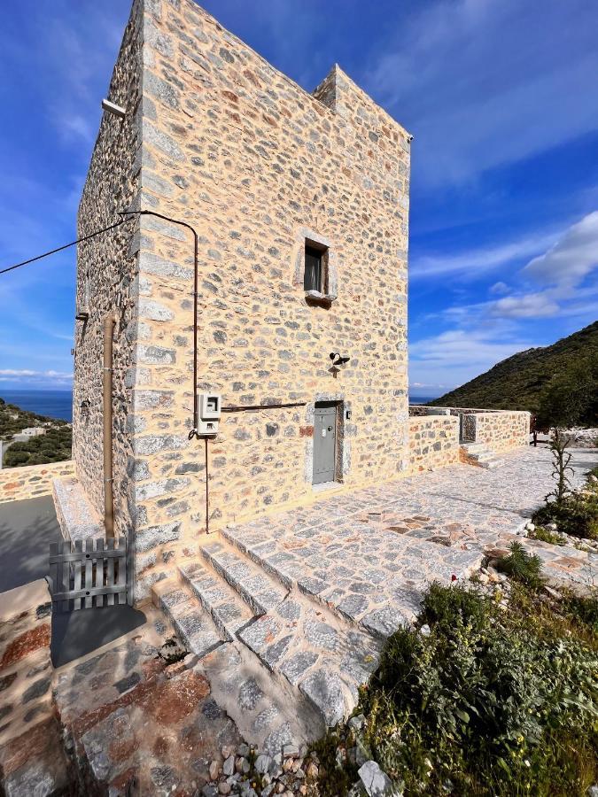 Soloterra Tower Otel Kokkala Dış mekan fotoğraf