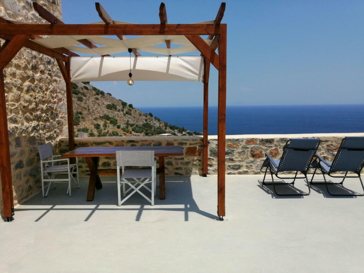 Soloterra Tower Otel Kokkala Dış mekan fotoğraf