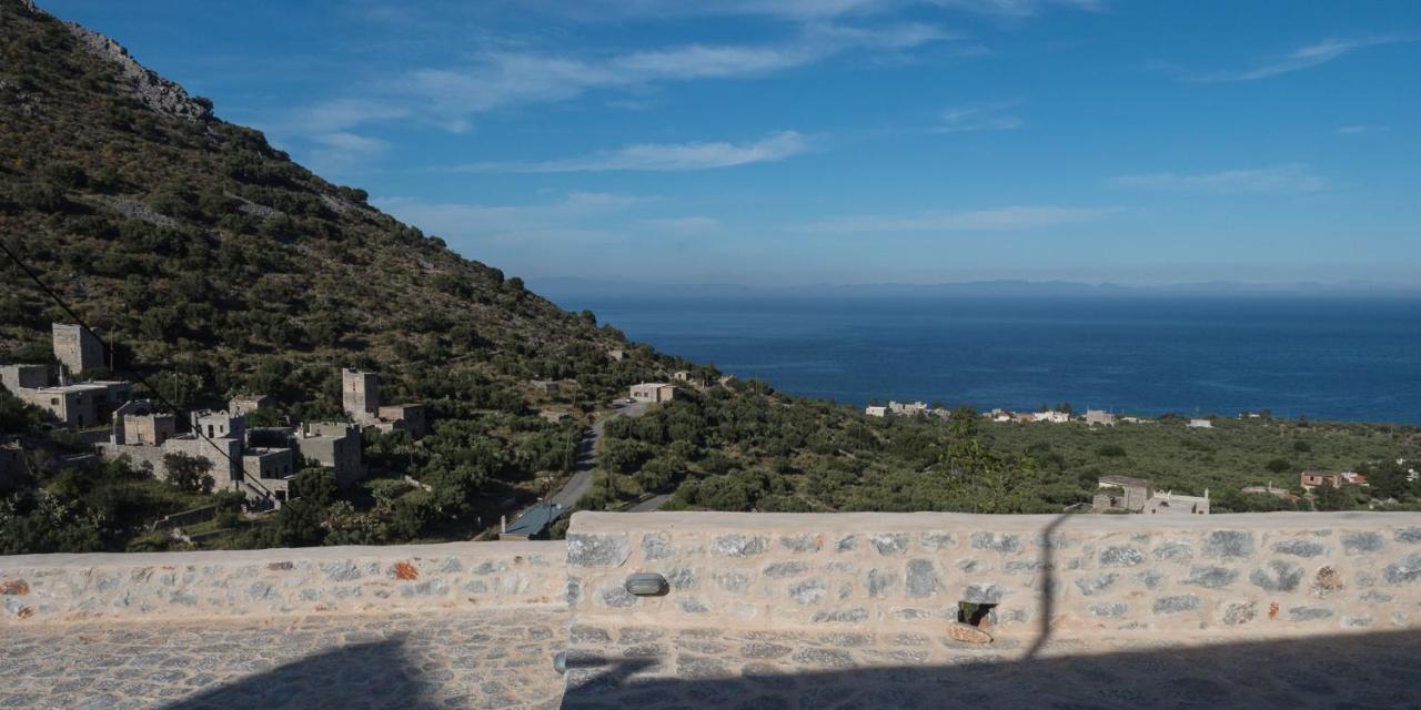 Soloterra Tower Otel Kokkala Dış mekan fotoğraf